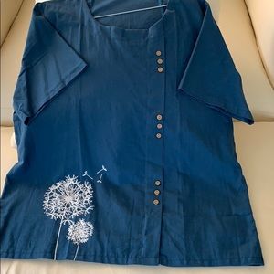 Adorable light linen button front tee